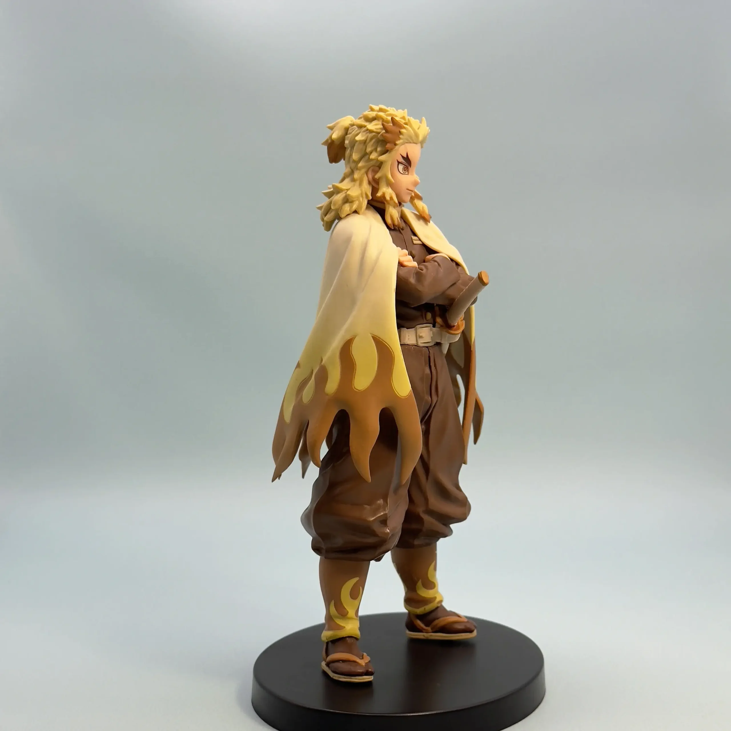 rengoku-banpresto-sepia-color-ver-4